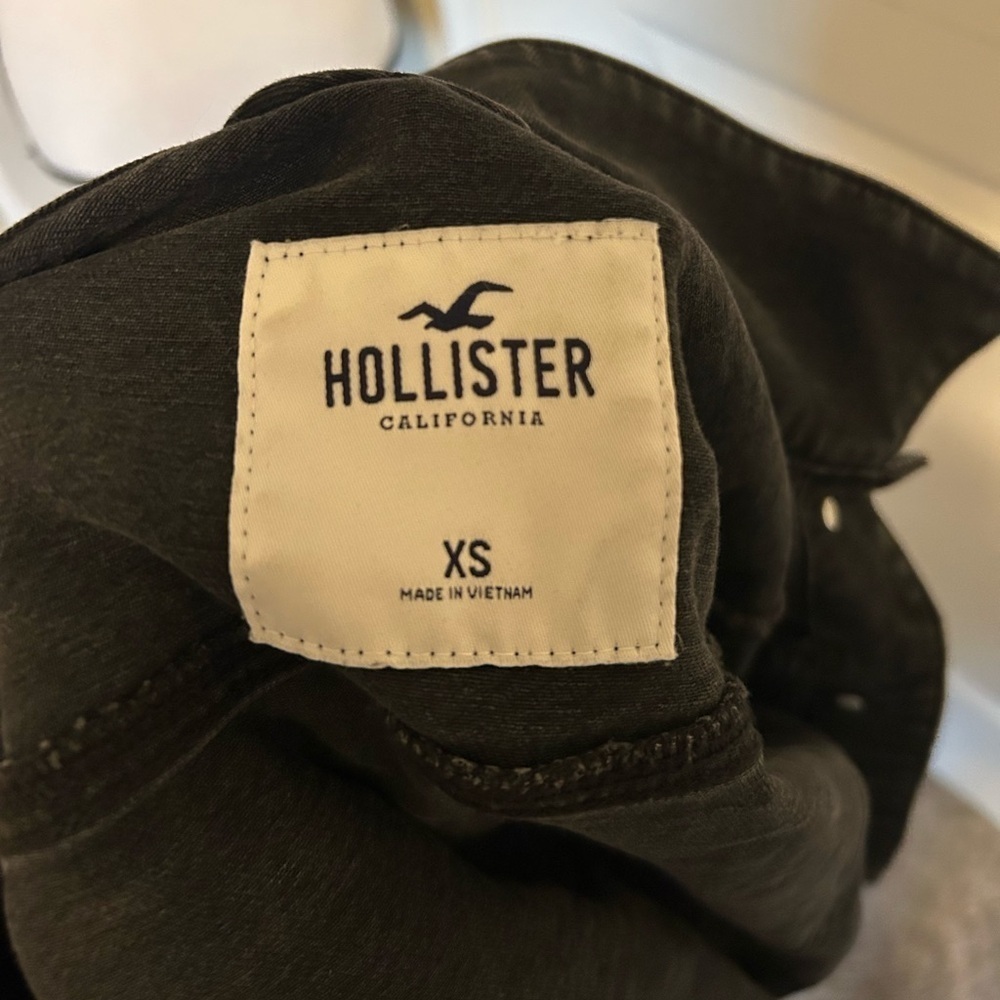 Hollister black distressed Denim Women's jean Jacket croppes - Picture 4 of 4